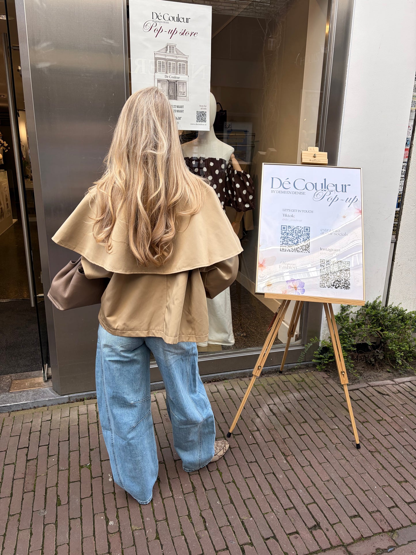 LICHT BLAUWE BALLON SPIJKERBROEK