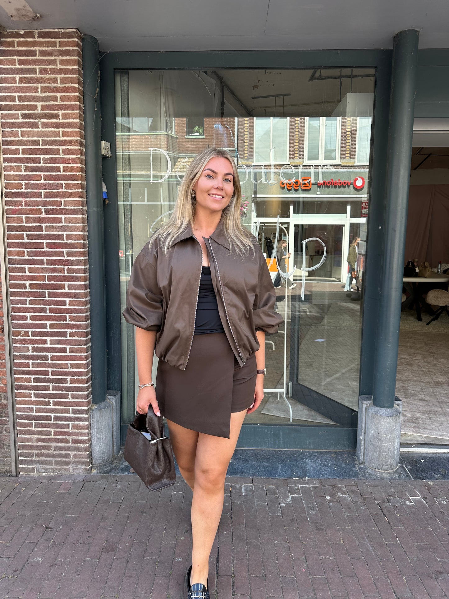 LIVIA SKORT | AMBIKA