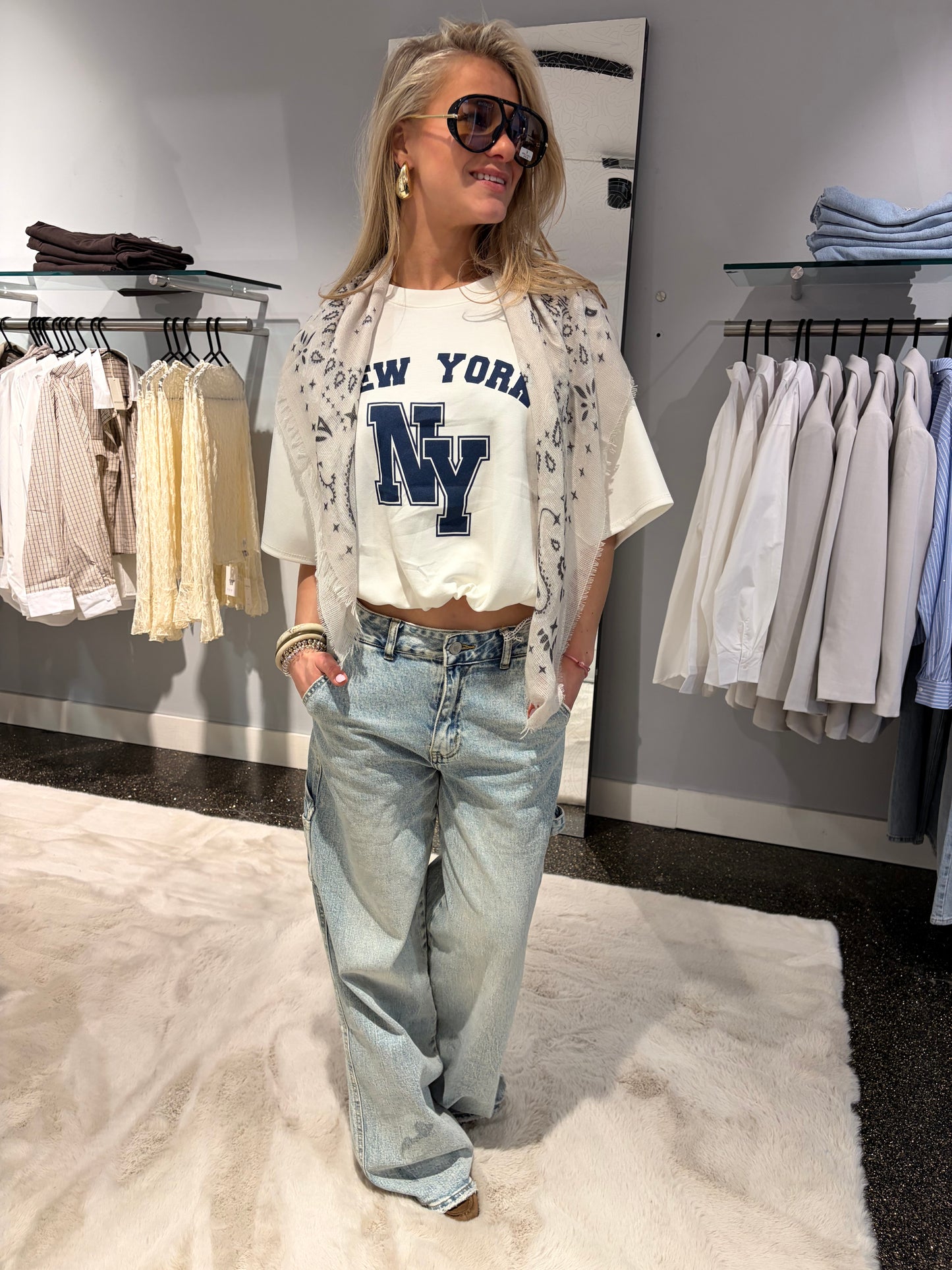 QUEEN OF HEARTS JEANS | MID WAIST CARPENTER