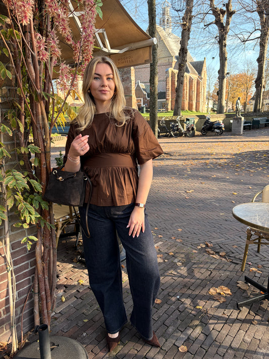 BOW TOP WIT EN BRUIN